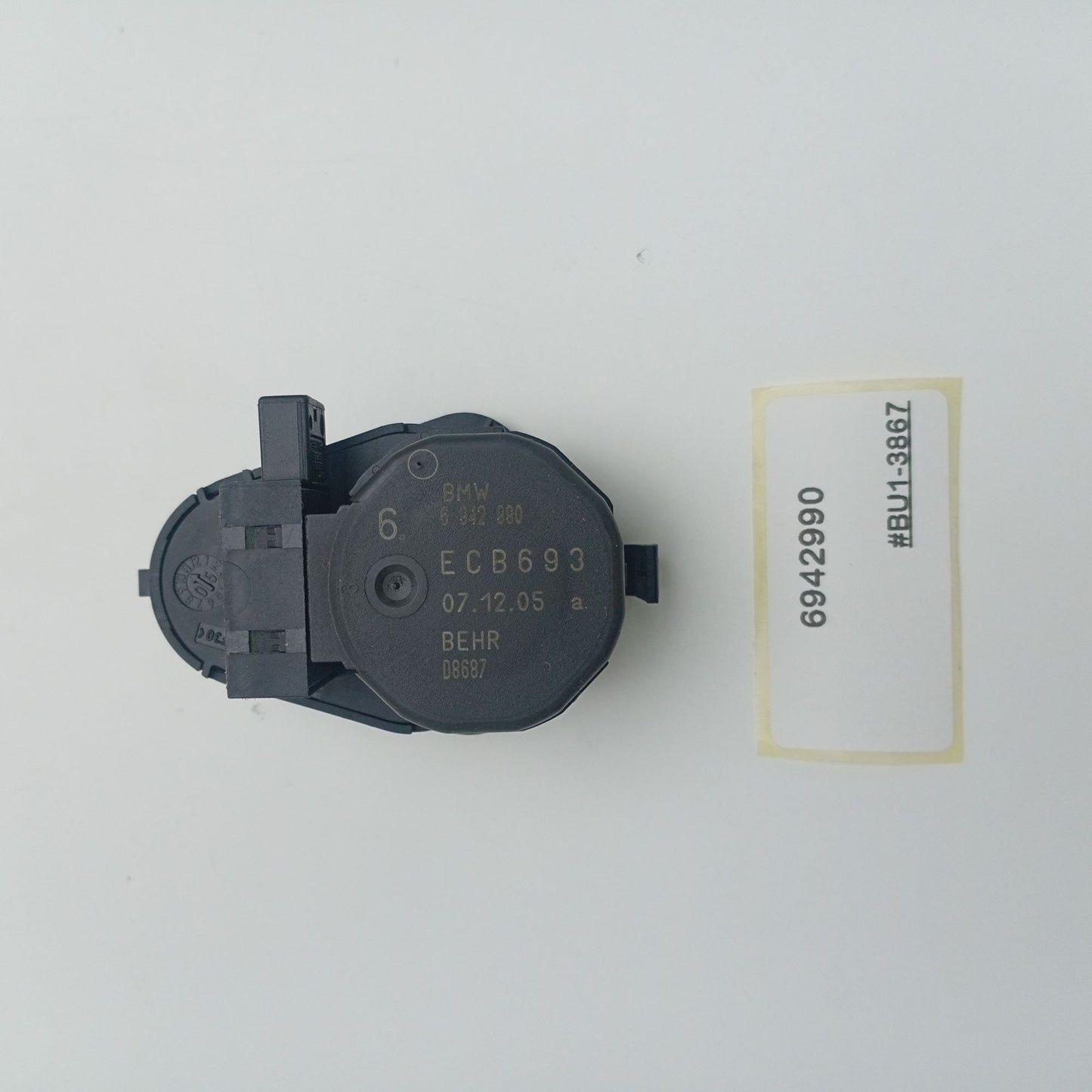 2004-2009 BMW E60 Heater Flap Actuator 6942990