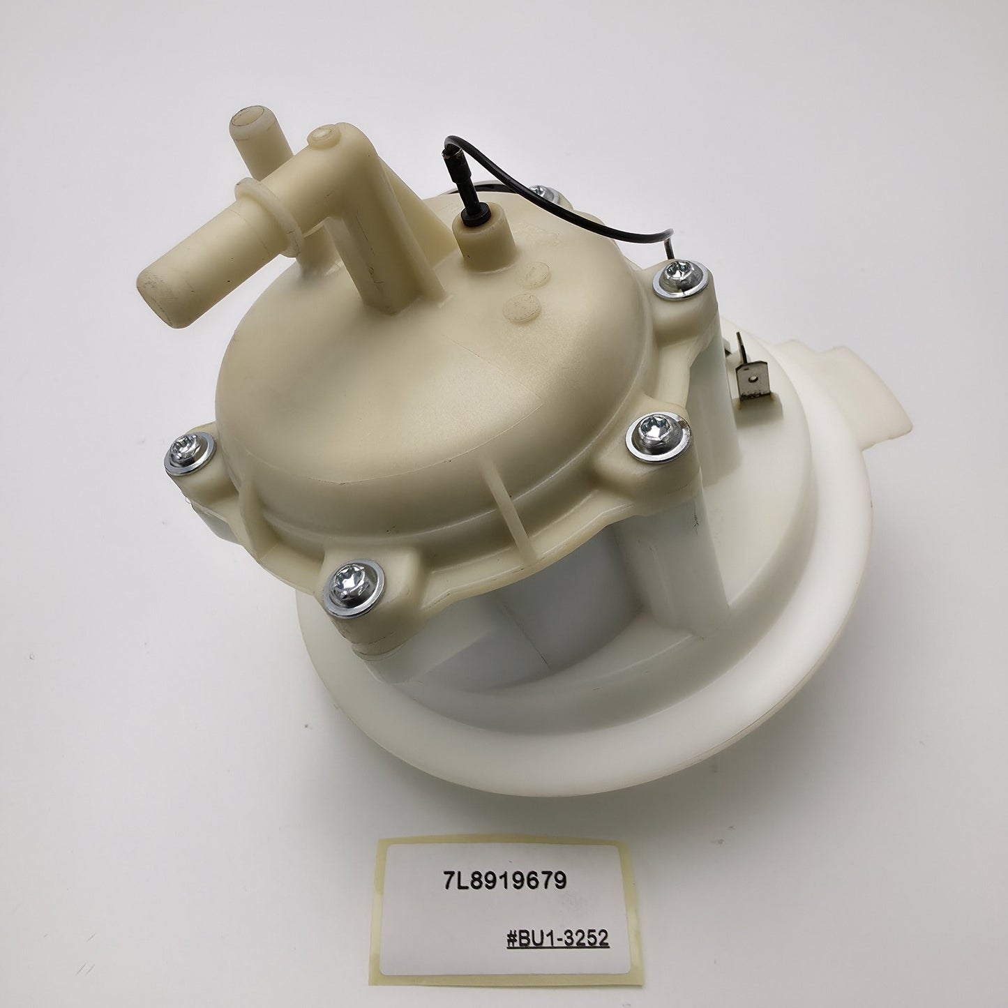 2007-2015 Audi Q7 Fuel Pump Filter 7L8919679