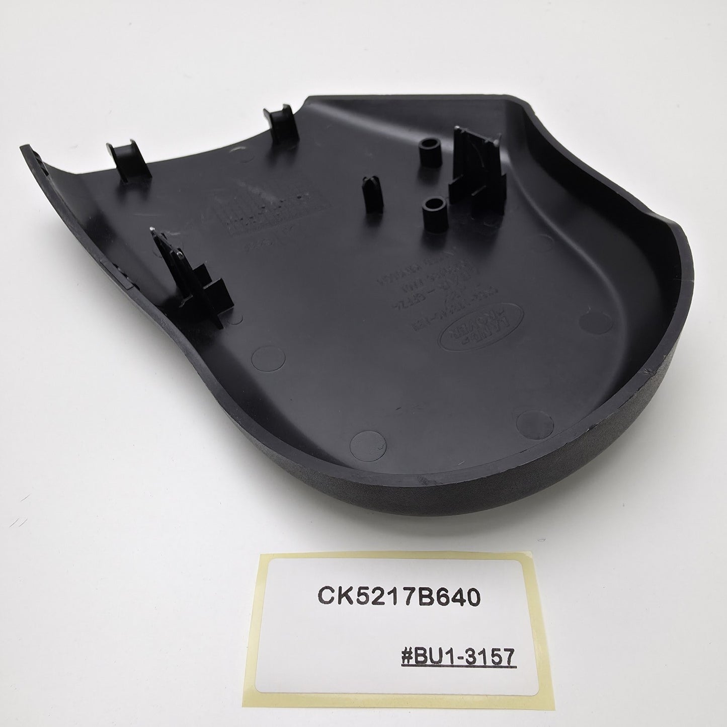 2016 Land Rover Discovery FRONT LEFT SEAT INNER TRIM CK5217B640