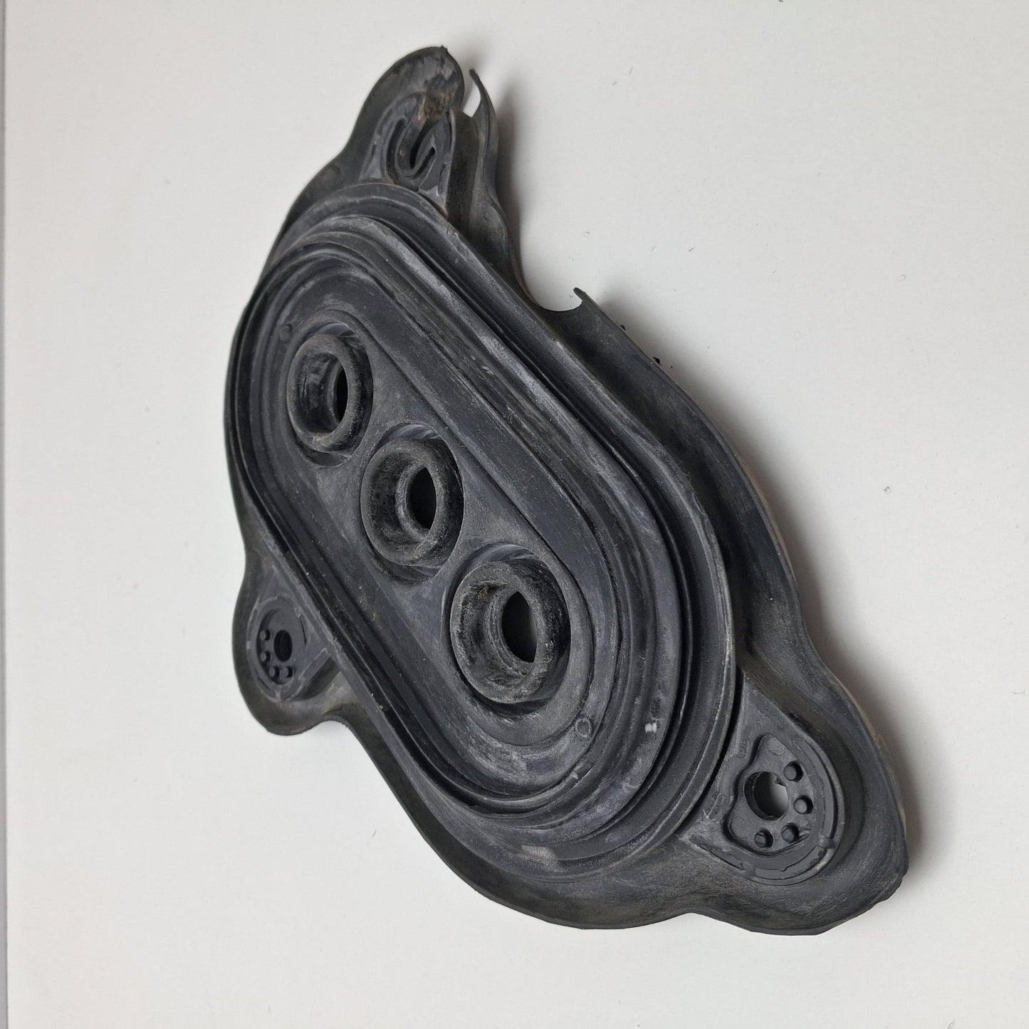 2009-2019 BMW 6 Sealing Plate Heater 64119115380