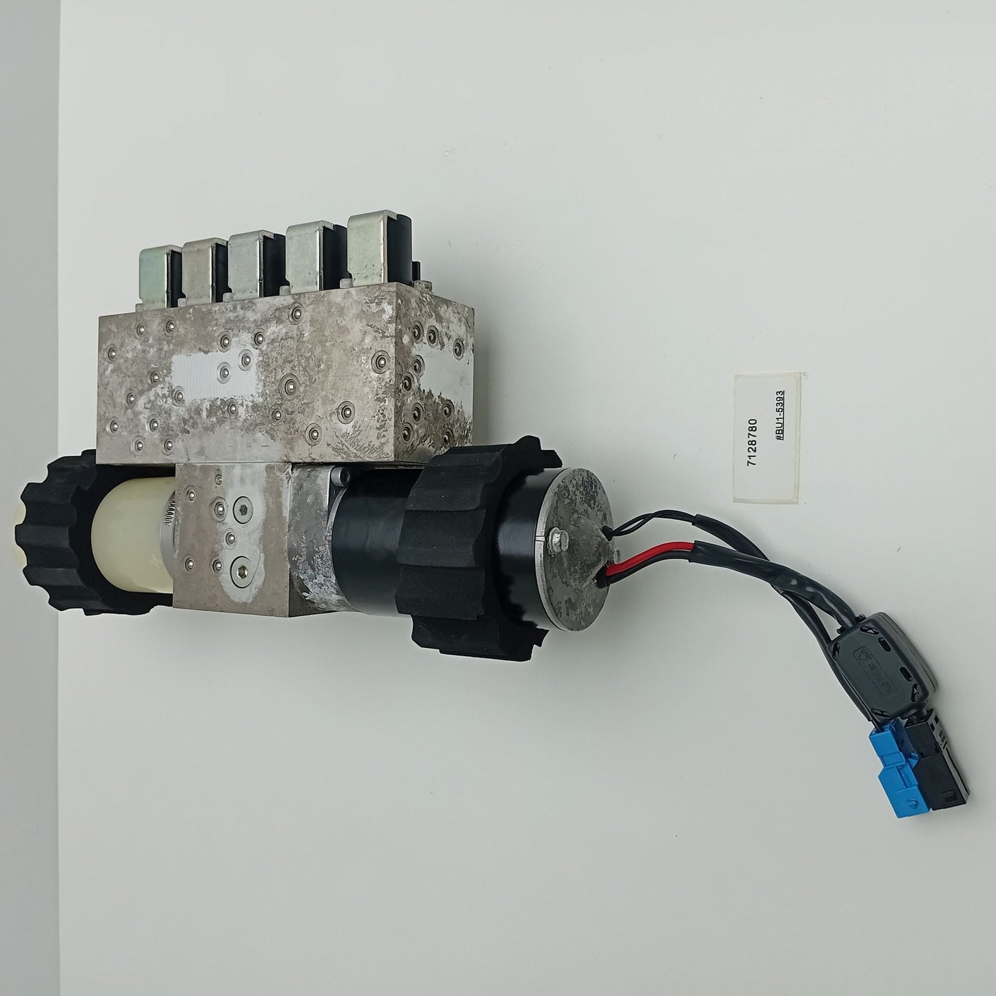 2007-2013 BMW 335i Convertible Top Hydraulic Pump Motor 7128780