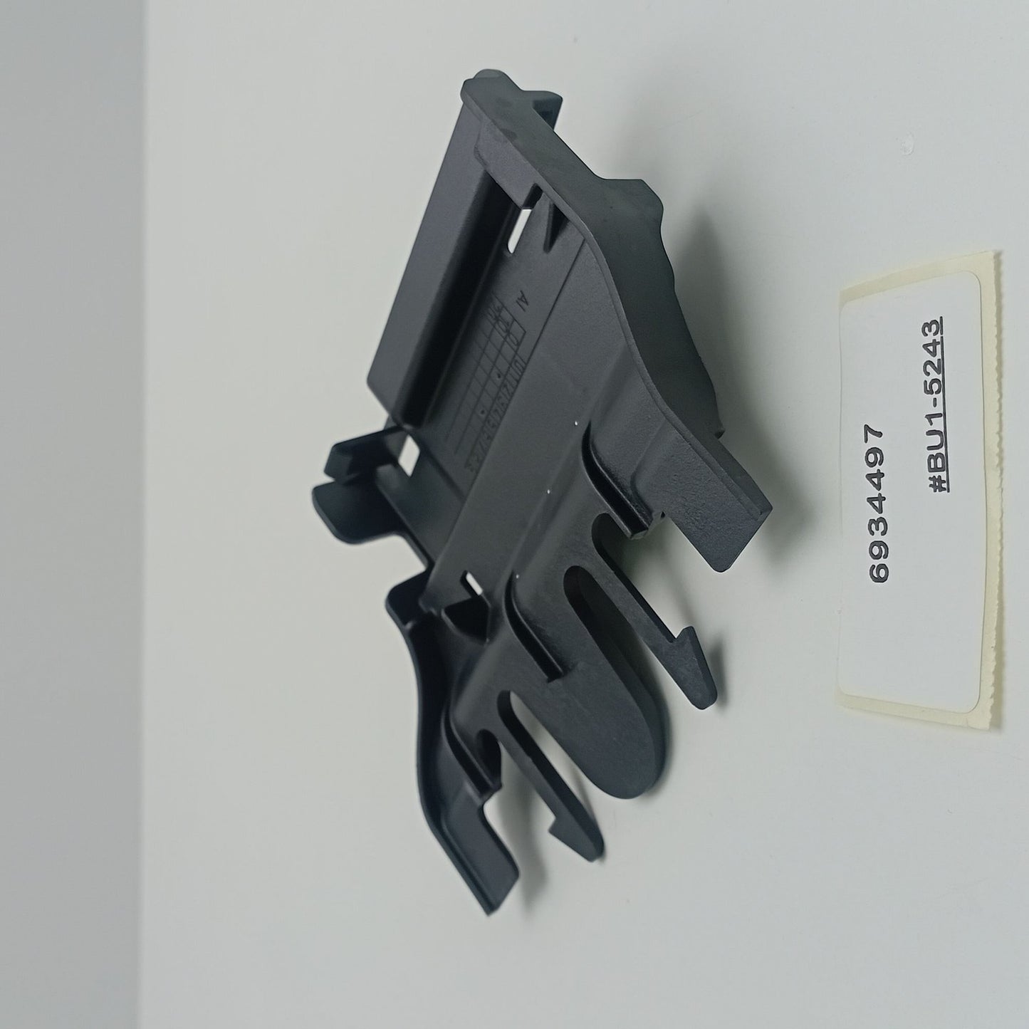 2007-2010 BMW E92 Bracket For Ferrite Antenna 6934497