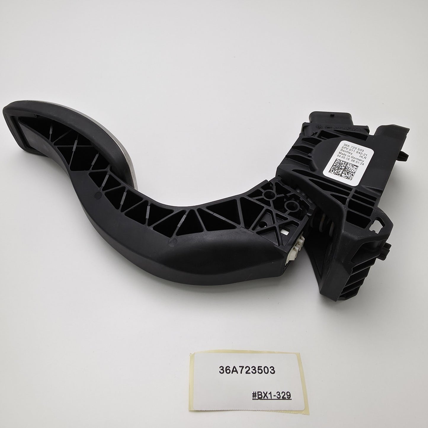 2016-2020 Bentley Bentayga ACCELERATOR PEDAL W/ ELECTRONIC MODULE 36A723503