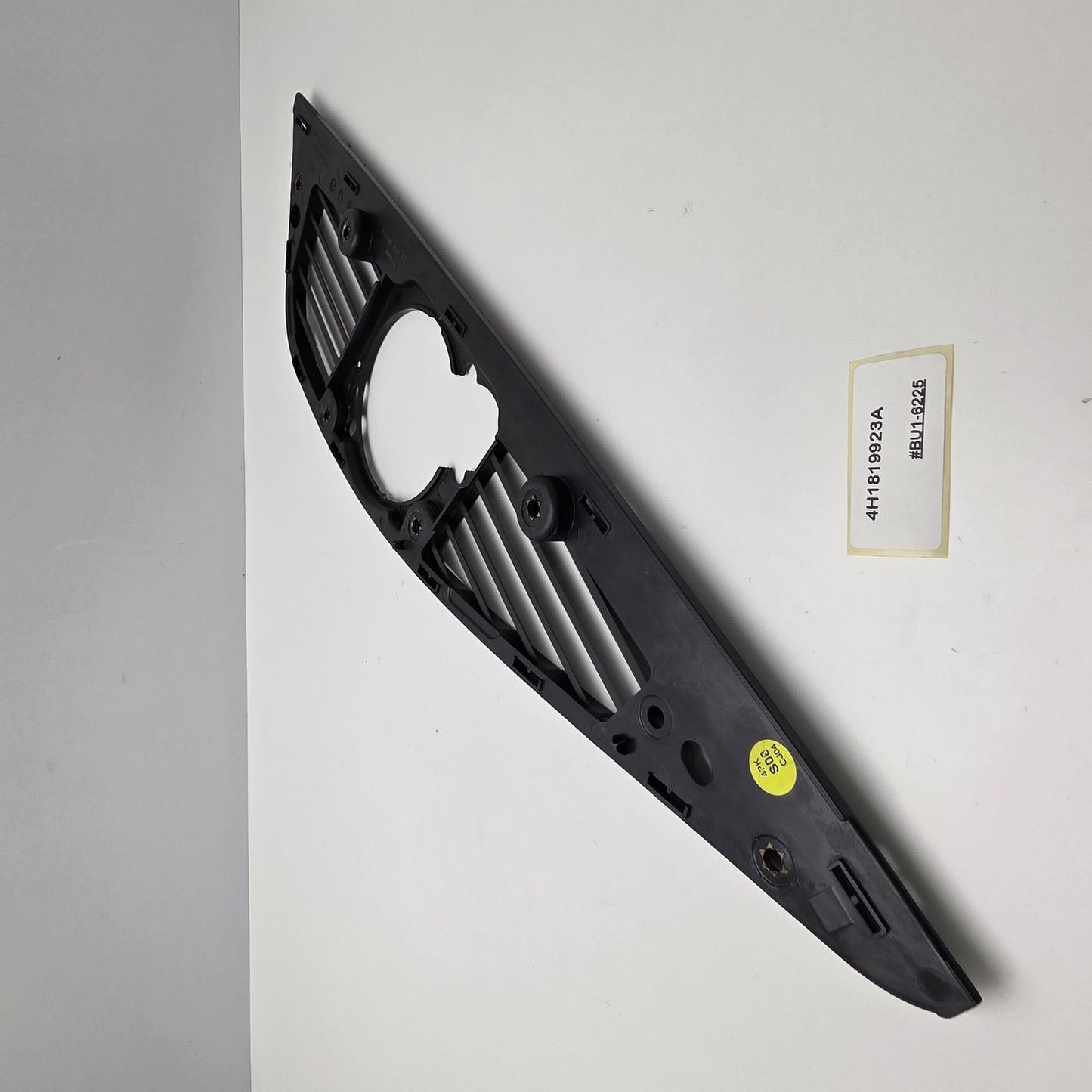 2011-2018 Audi A8 Dashboard Air Vent Upper Deflector 4H1819923A