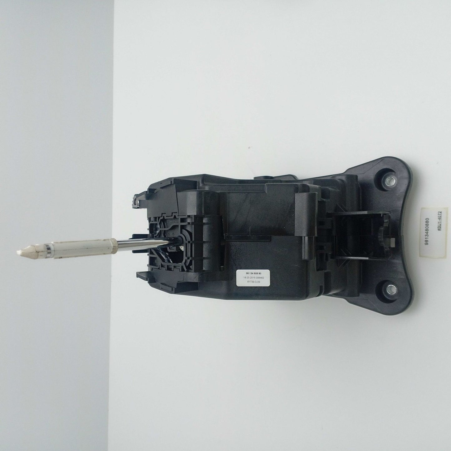 2011-2017 Citroen DS5 SHIFTER LEVER 9813480880