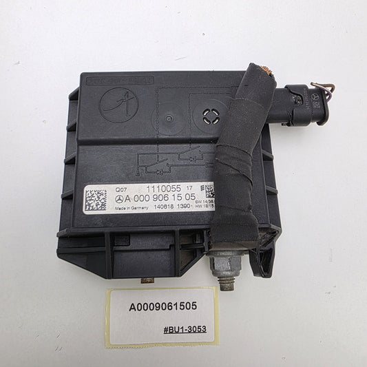 2016-2019 Mercedes-Benz C300 BATTERY CURRENT LIMITER A0009061505