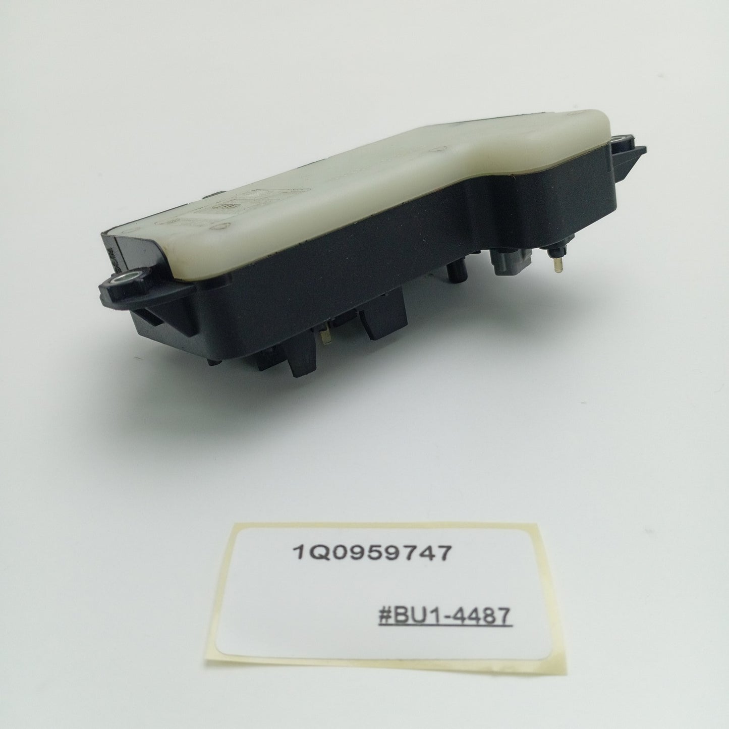 2007-2016 Volkswagen Eos Power Seat Switch 1Q0959747
