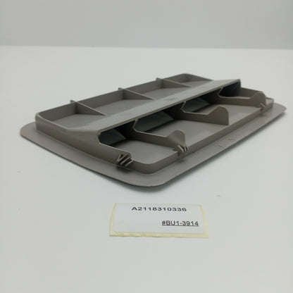 2003-2006 Mercedes-Benz CLS55 REAR AIR VENT BAFFLE FLOOR TRIM A2118310336