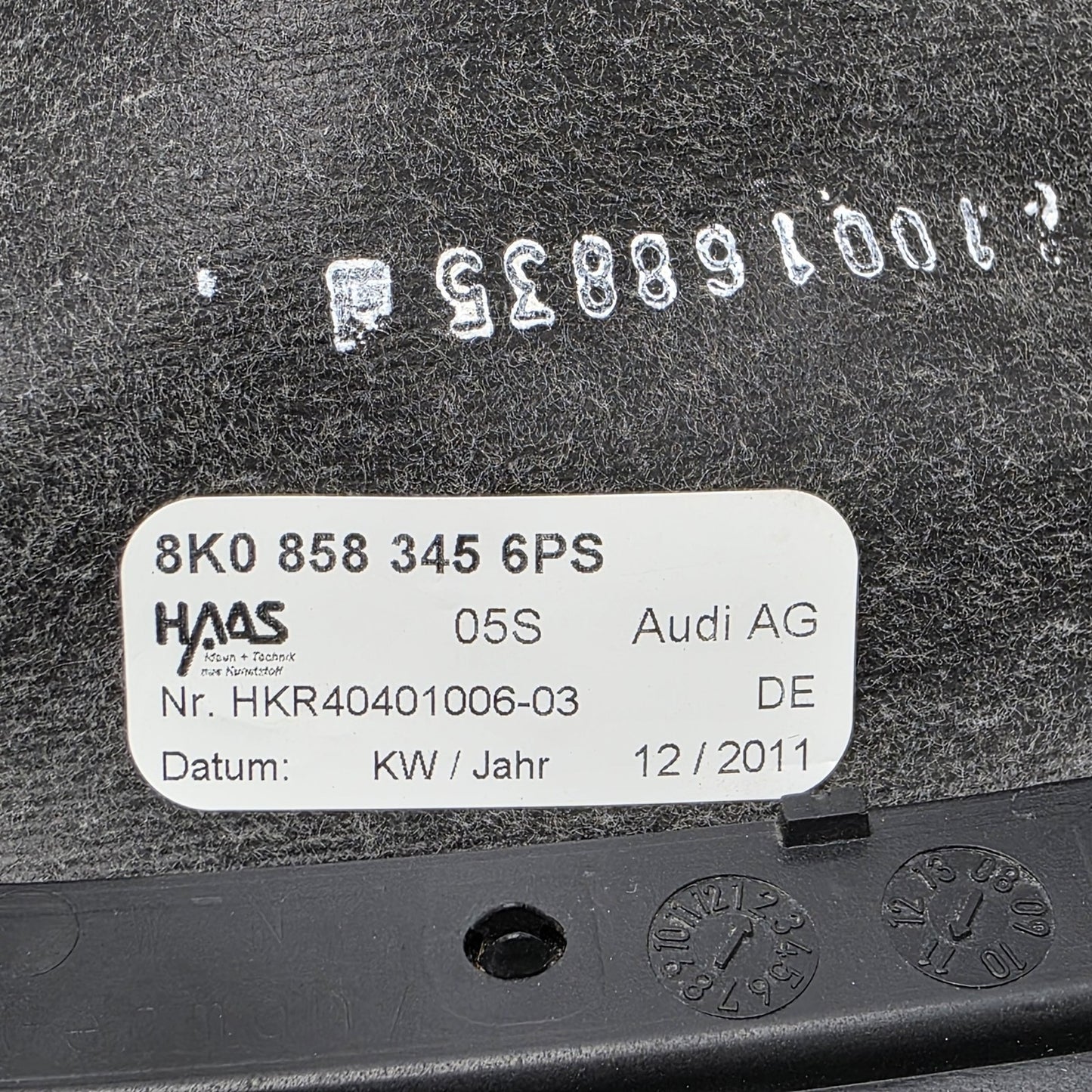 2008-2017 Audi A5 Upper Steering Column Cover 8K0953515A