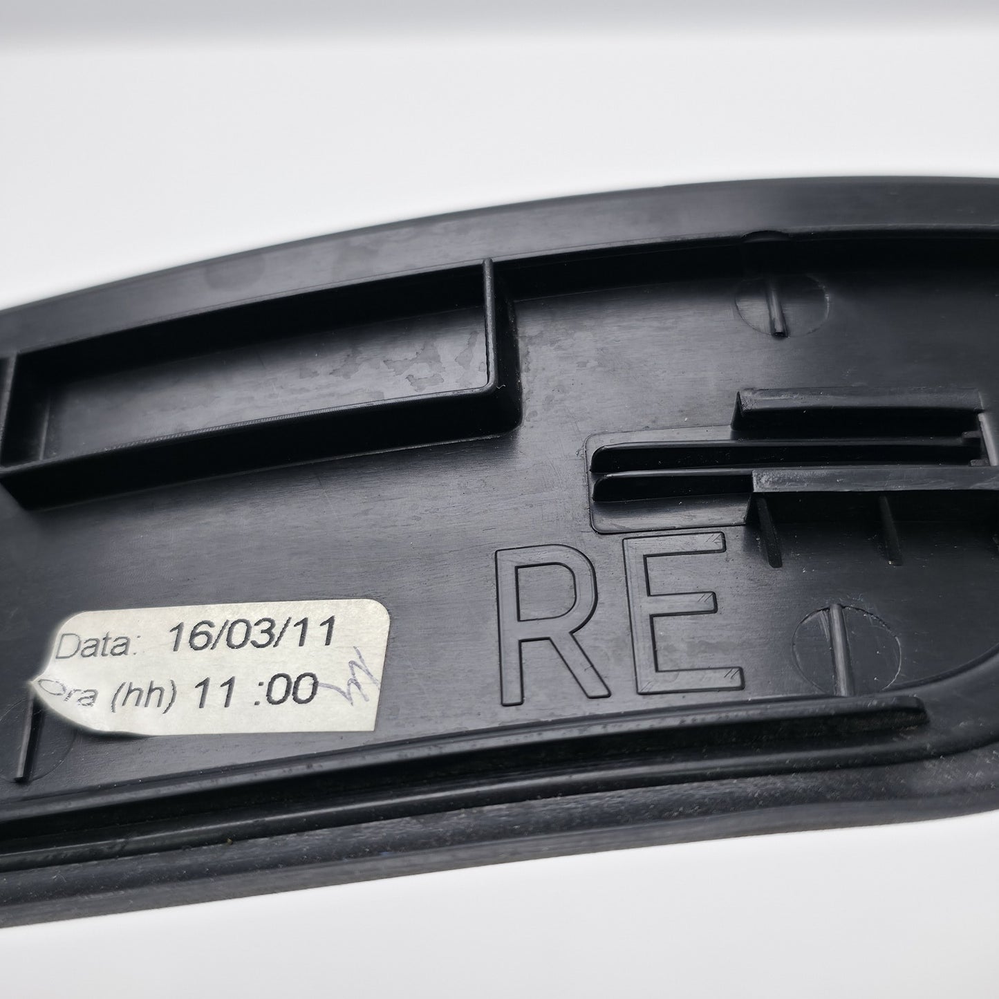 2006-2008 BMW E91 Front Right Entrance Cover 51477060280