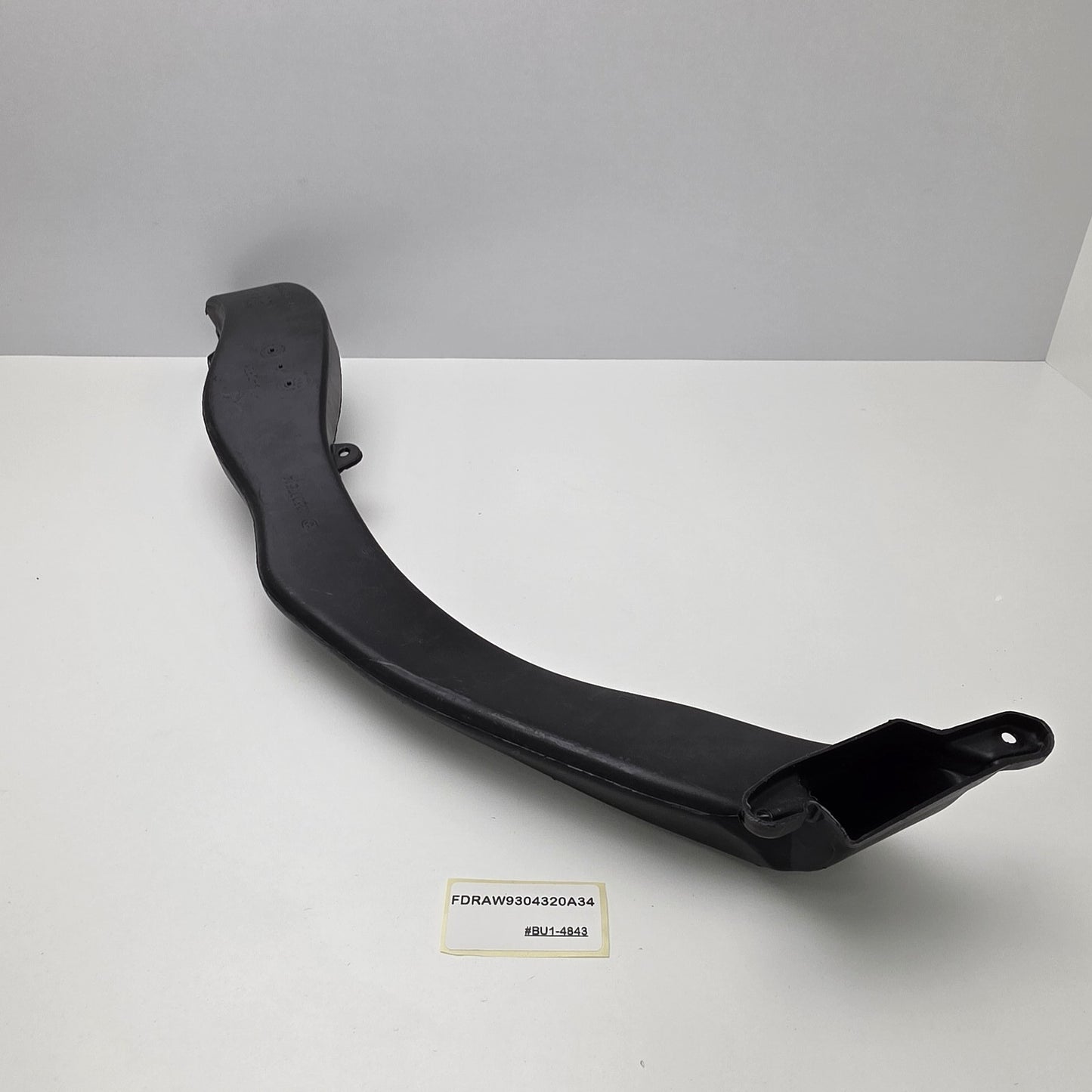 2009-2017 Jaguar XJ X351 Intake Hose Air Pipe FDRAW9304320A34