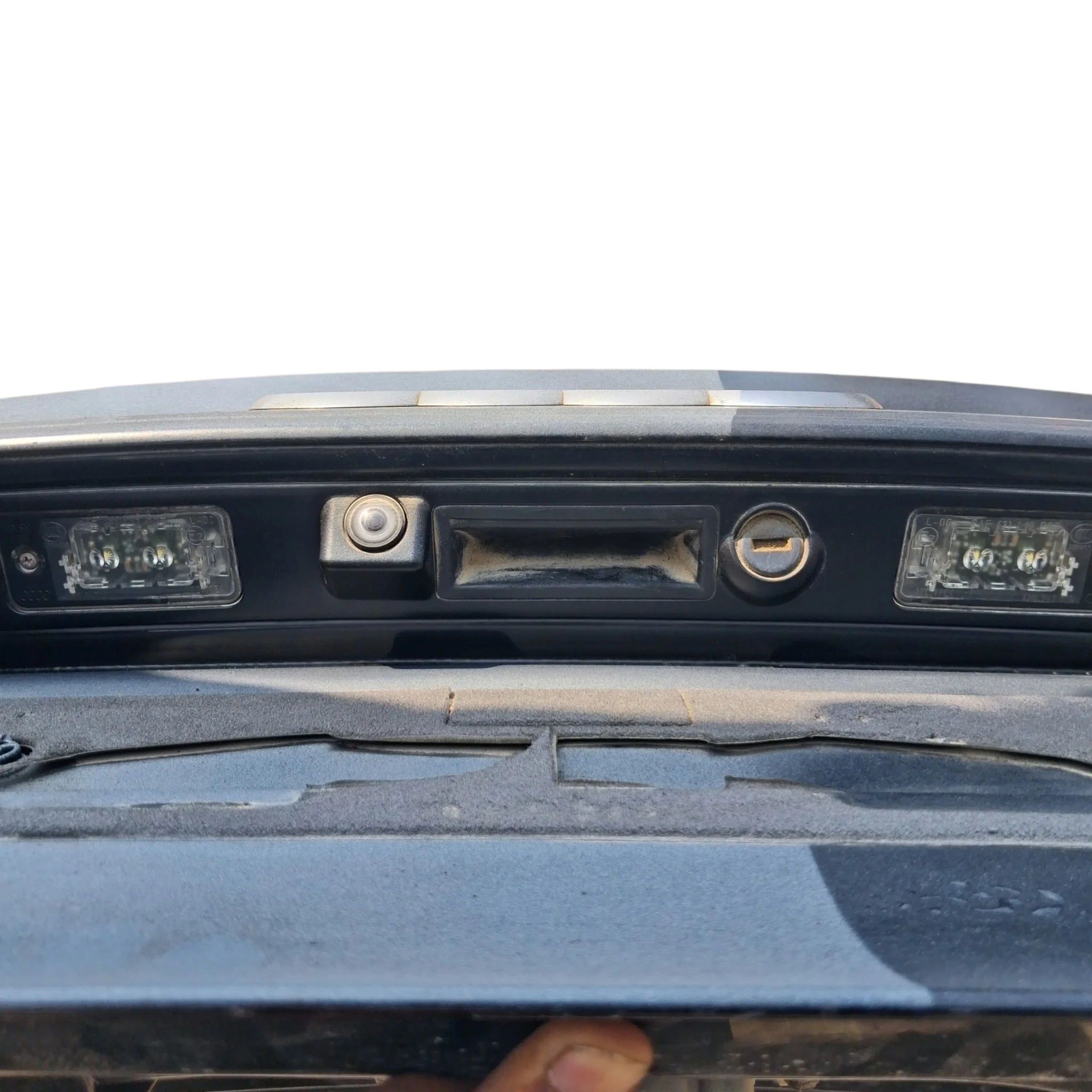 2013-2017 Audi S8 Tailgate Emblem 4H0853742B2ZZ OEM Used