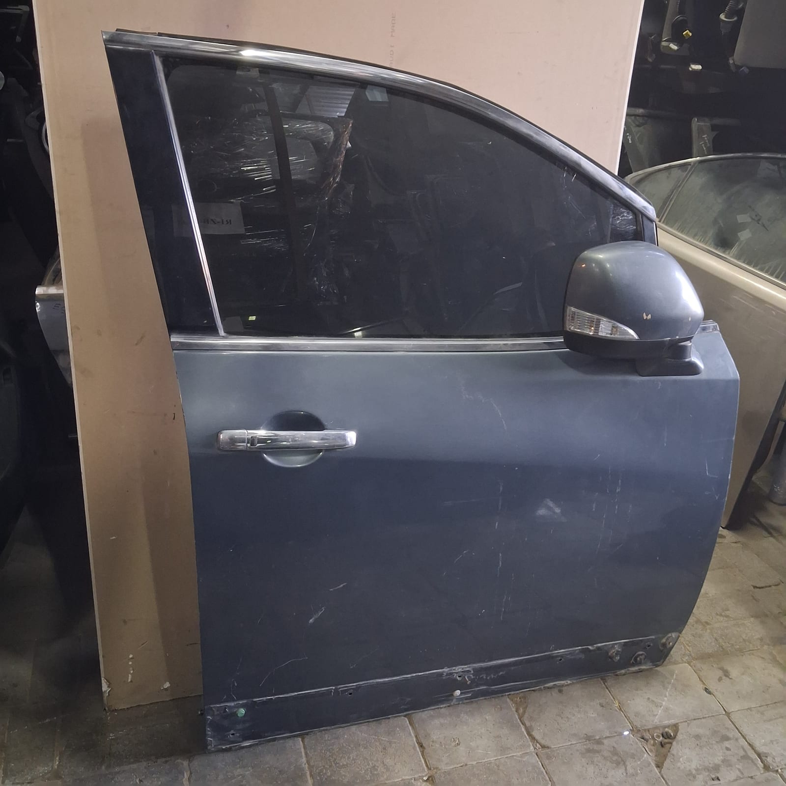 2011-2013 Nissan Quest Door Switch Trim Panel 809601JA0C