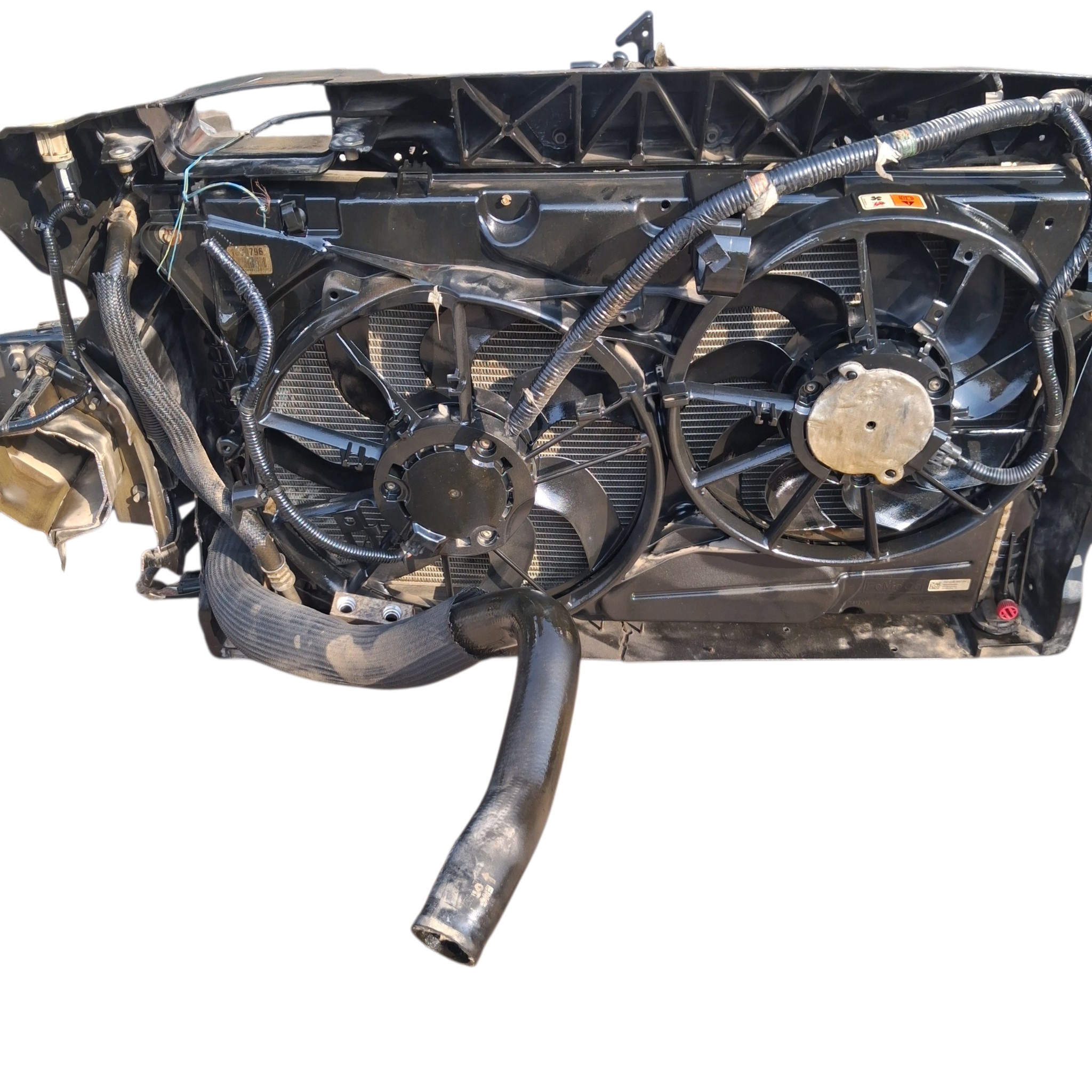 2009-2016 Lincoln MKS Cooling Fan Assembly DG1Z8C607A OEM Used